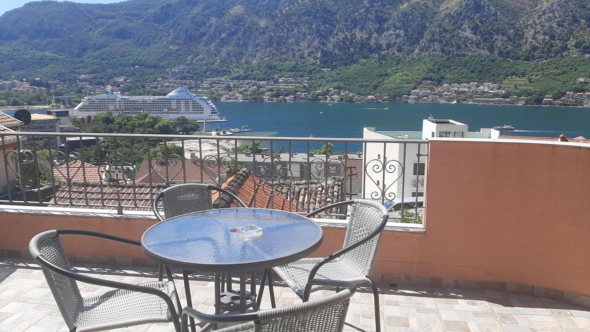 Apartments Krivokapic Kotor Eksteriør bilde